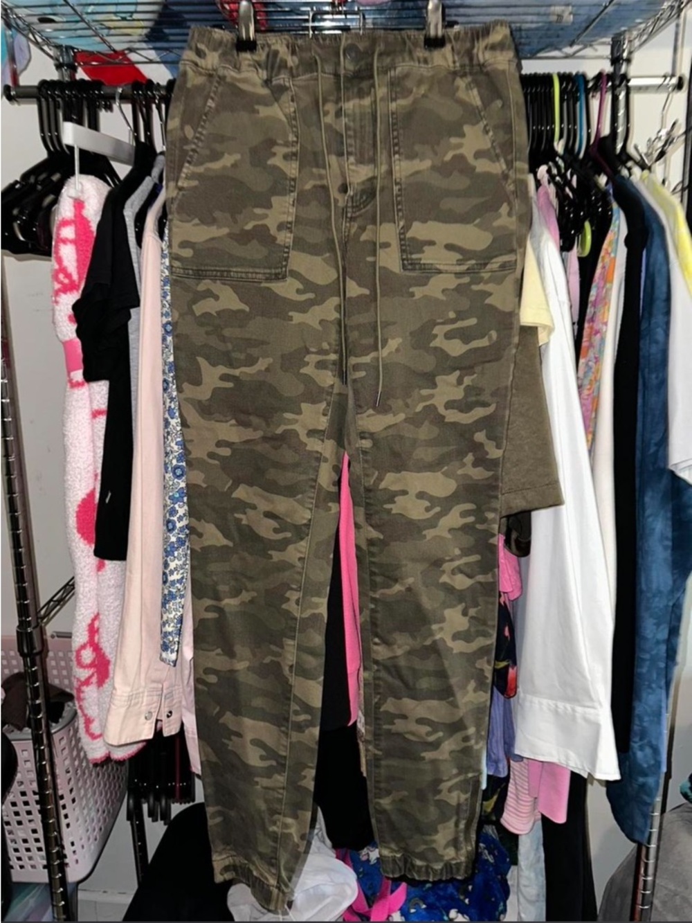 American Eagle Outfitters Camouflage Green Jogger Jeggings